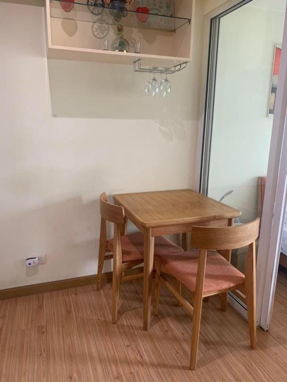 Home at Azure Sm Bicutan - Beach View Apartment in Paranaque