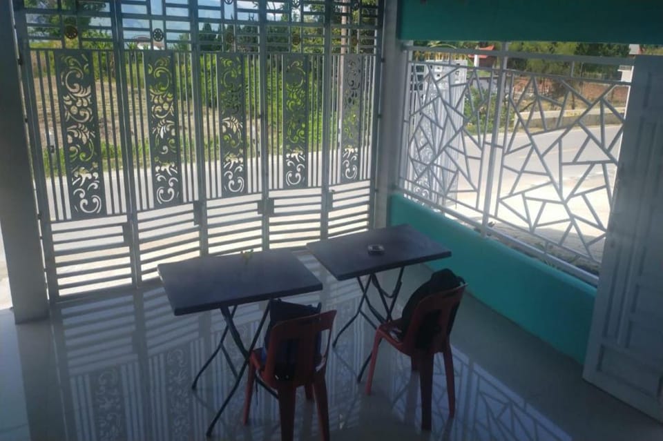 EXPRESS O 92194 Antony Homestay Hotel in Indonesia