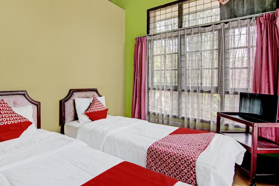 Hotel O Rindu Sempadan Cottage Near Taman Wisata Rindu Sempadan Hotel in West Sumatra, Indonesia