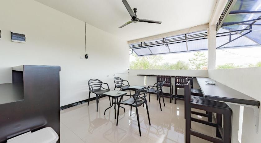 Urbanview Hotel Diamond Malai Permata near Universitas Palangkaraya by RedDoorz Hotel in Indonesia