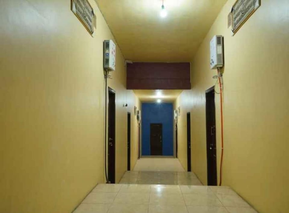 RedDoorz @ Pacet Mojokerto Hotel in East Java
