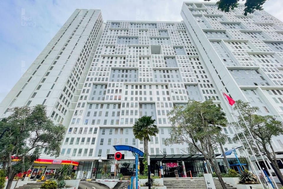 RedLiving Apartemen Patra Land Urbano - Kamarku Tower Mid-West Hotel in West Java