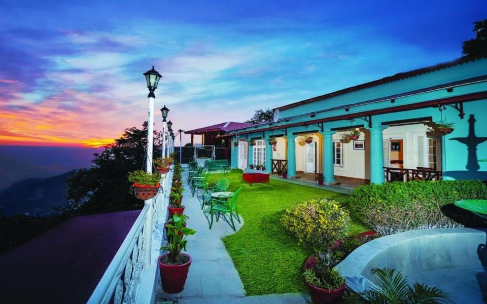 Sansa by the woods- Manor & Spa Hotel in Uttarakhand