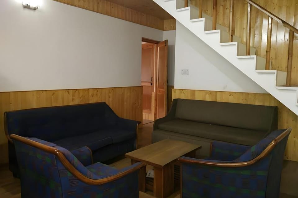 Himalayan Nomad Cottage, Manali Hotel in Manali
