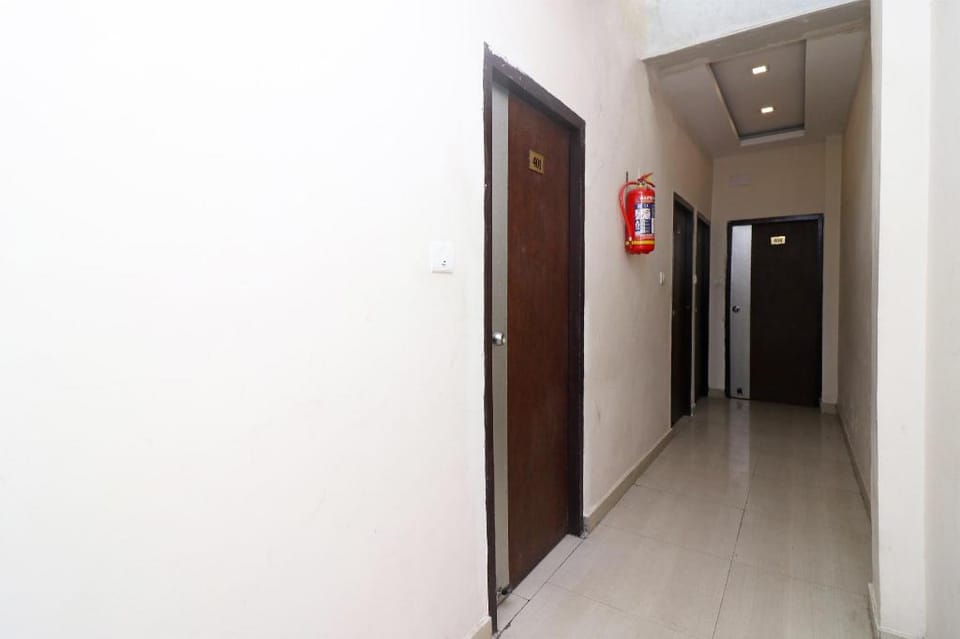 Hotel O Surya Continental Hotel in Lucknow