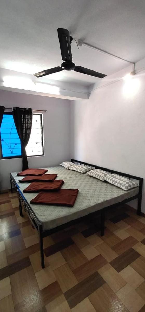 Vishwa Deluxe Yatri Niwas Apartment in Karnataka