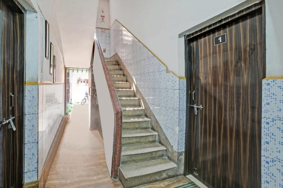 Super Hotel O Prakash Inn Hotel in West Bengal