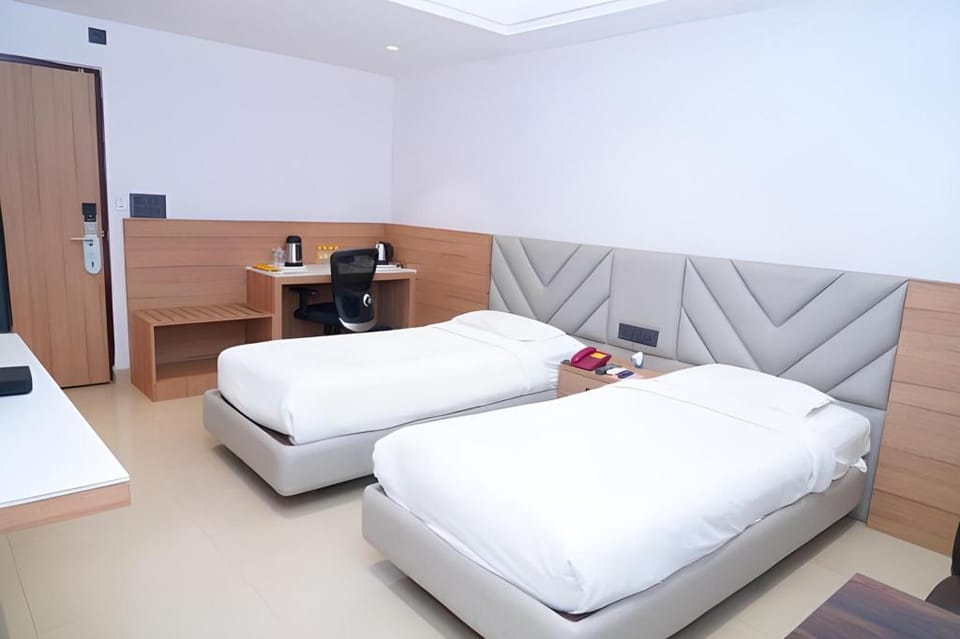 HOTEL KINARA GRAND Hotel in Secunderabad