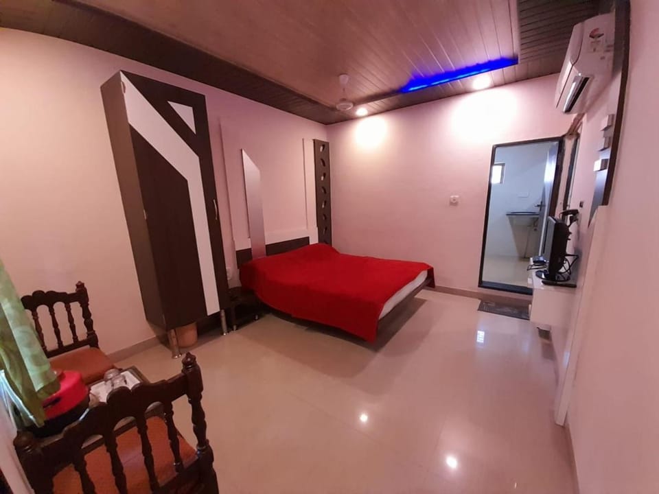 Mooljis Palace Hotel in Gujarat