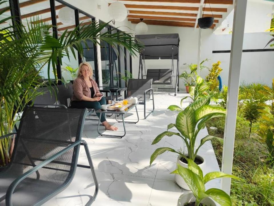Oceana Inn Maldives Bed and Breakfast in Maldives