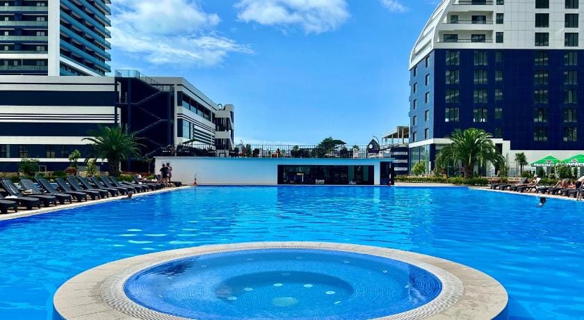 The Grandeur Hotel Hotel in Batumi