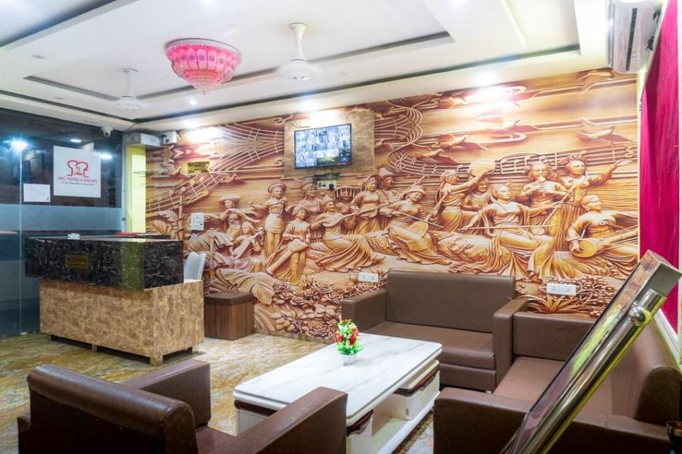 JMC HOTEL G9, PITHAMPUR Hotel in India
