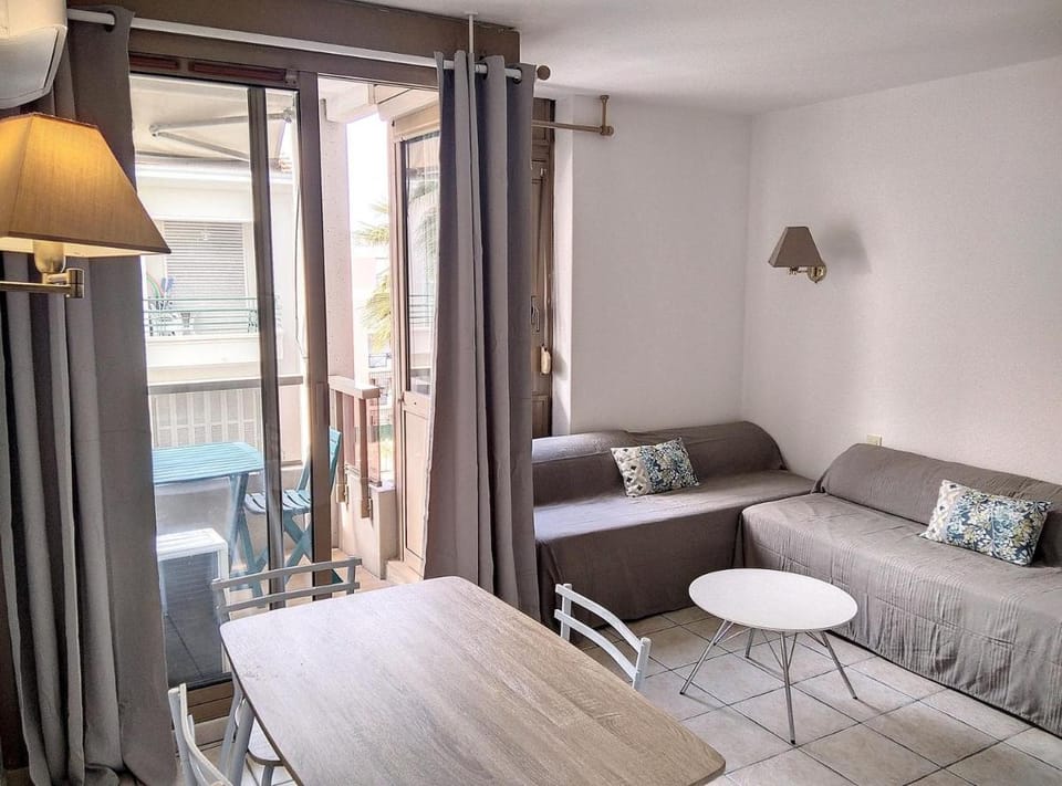 Résidence Graziella Studio 501 Apartment in Antibes