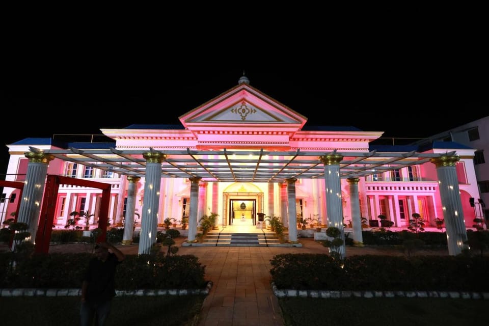 The Royal Palace Hotels By Blues  Hotel in India