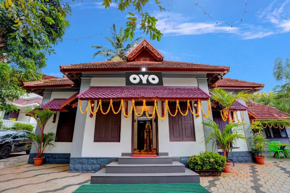 Hotel O Poptavern Heritage Hotel in Thiruvananthapuram
