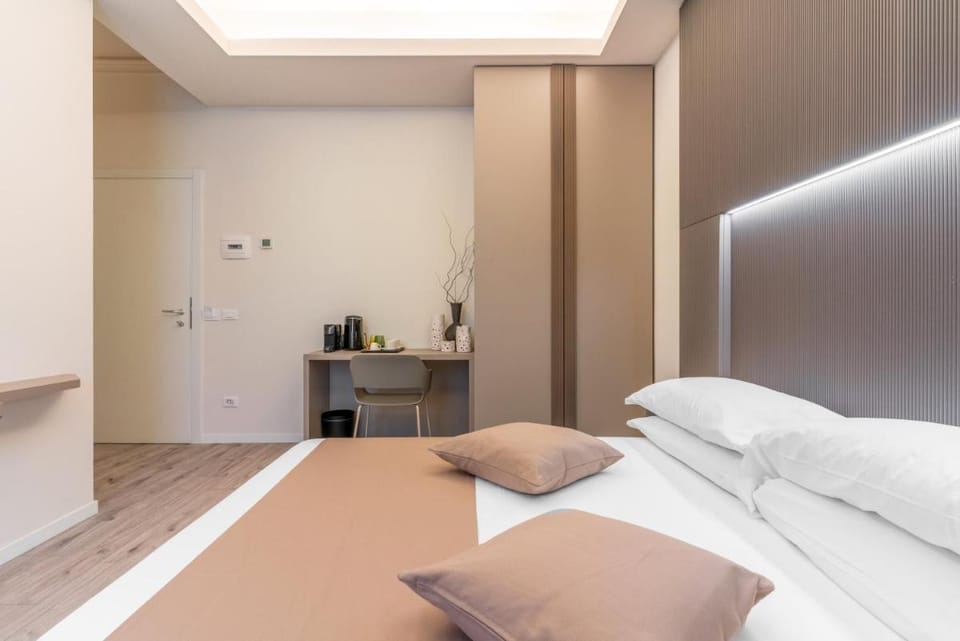 Meneghina Suites Foresteria Lombarda Bed and Breakfast in Milan
