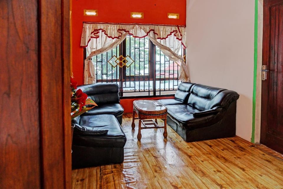OYO 92386 Cottage Melati Homestay Hotel in Indonesia