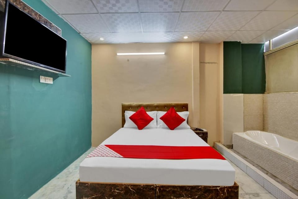 Hotel O Mayura Residency Hotel in Delhi