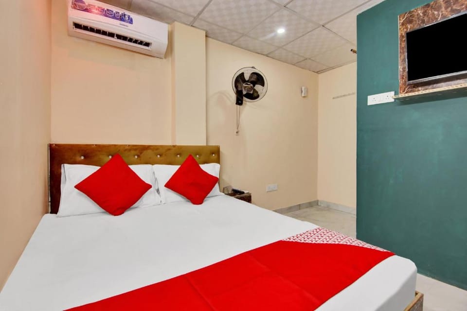 Hotel O Mayura Residency Hotel in Delhi