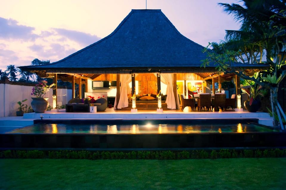 Aventus Luxury Beachfront Villa Gianyar Villa in Sukawati