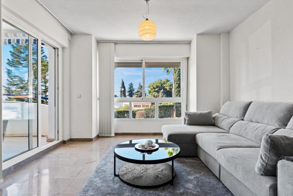 Marysol Apt with pool by Costarentals - Ref 200 Apartment in Torremolinos