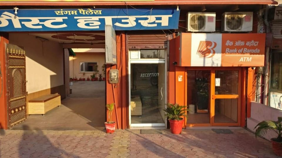 SANGAM PALACE GUEST HOUSE Hotel in Uttar Pradesh
