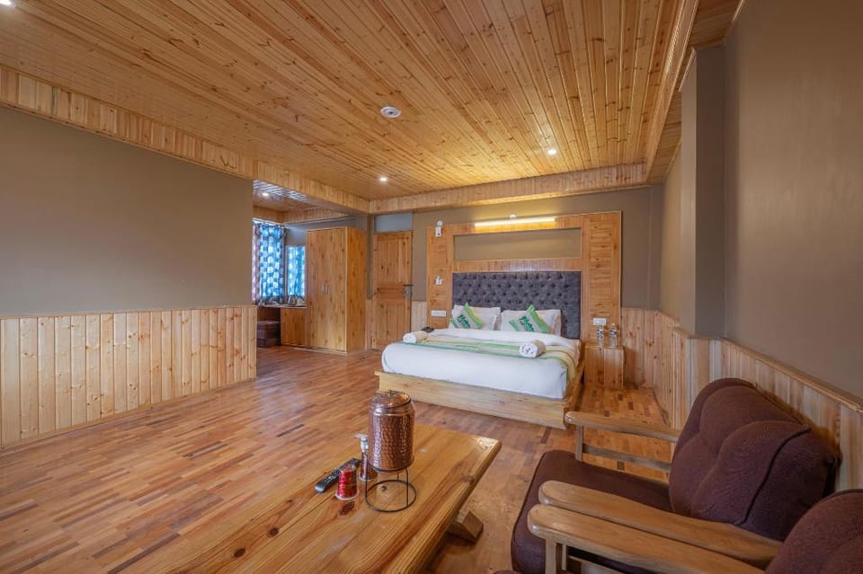 Seven Hills Resort Manali By Him Haults Hospitality Hotel in Himachal Pradesh