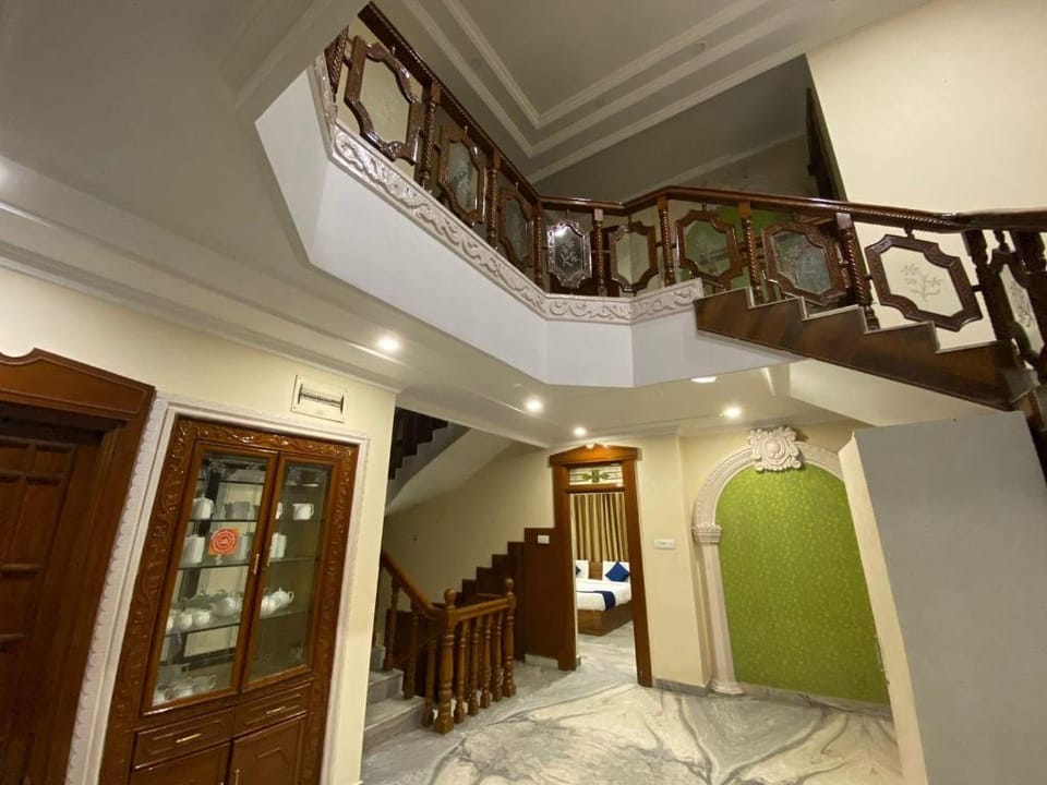 Hotel KP Suites Metro Hotel in Hyderabad