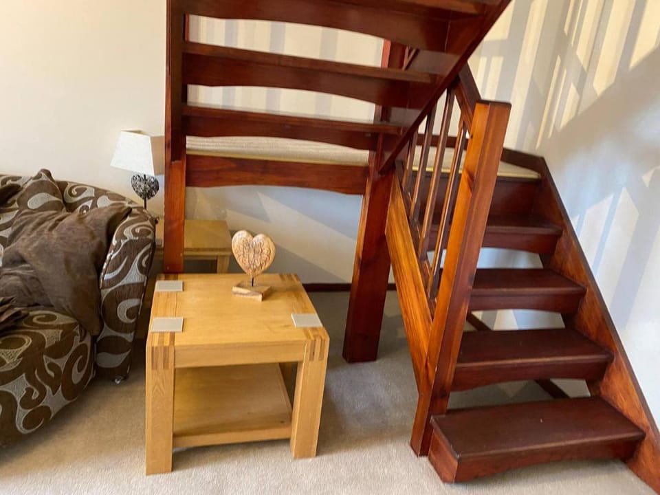 River Penthouse Apt 2BR Parking View St Neots Town Centre Apartment in Huntingdonshire District