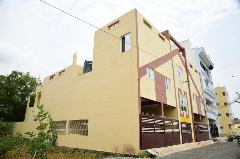 RPS FLATS Hotel in Tamil Nadu