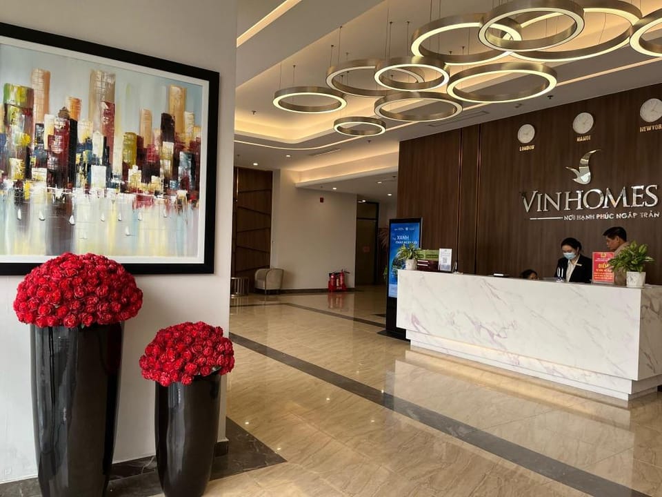 Vinhomes Skylake 3 ngủ Apartment in Laos