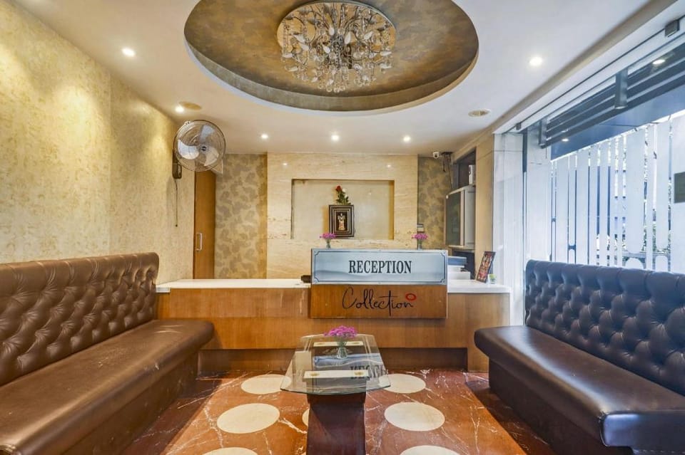Collection O THE CROWN HOTEL Hotel in Hyderabad