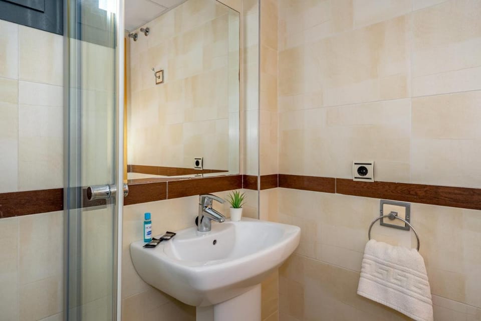 Lovely apt with pool by Costarentals - Ref 87 Apartment in Costa del Sol