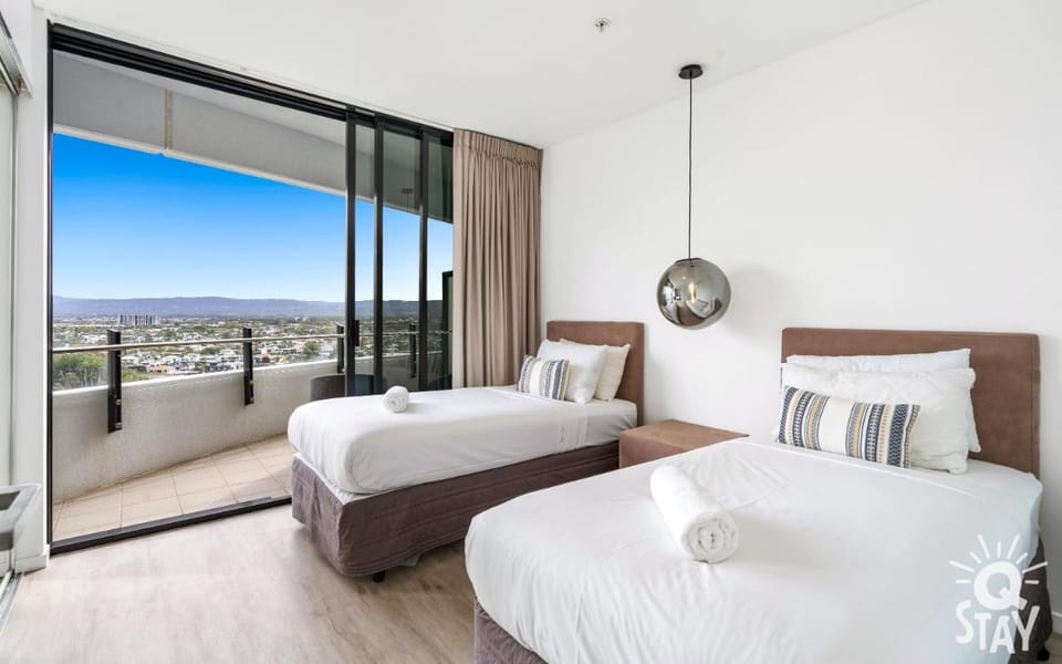 The Wave - QStay Apartment in Gold Coast