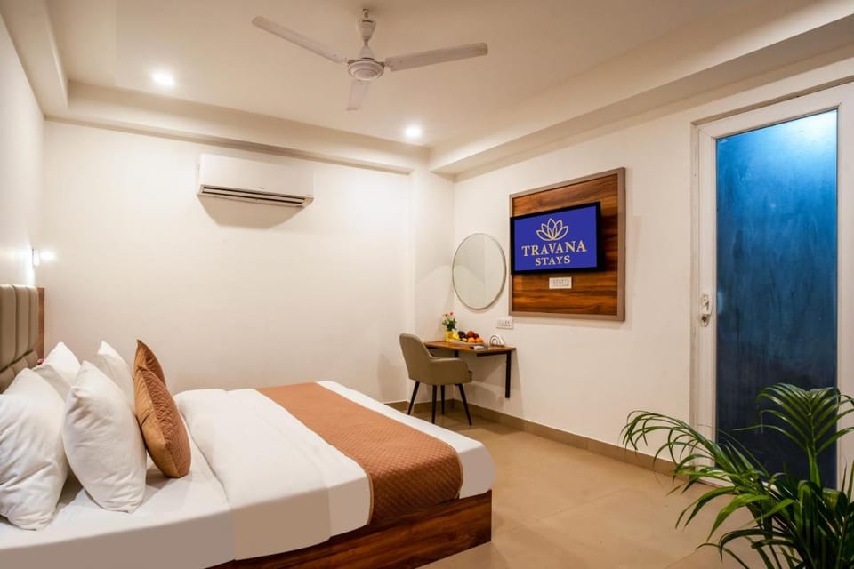 Hotel Travana Stays at Pitampura Hotel in Delhi