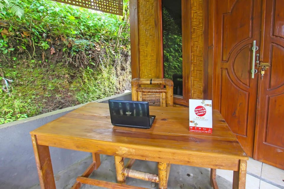 Hotel O Awenk Homestay Near SD Gunung Wakul Hotel in West Nusa Tenggara, Indonesia