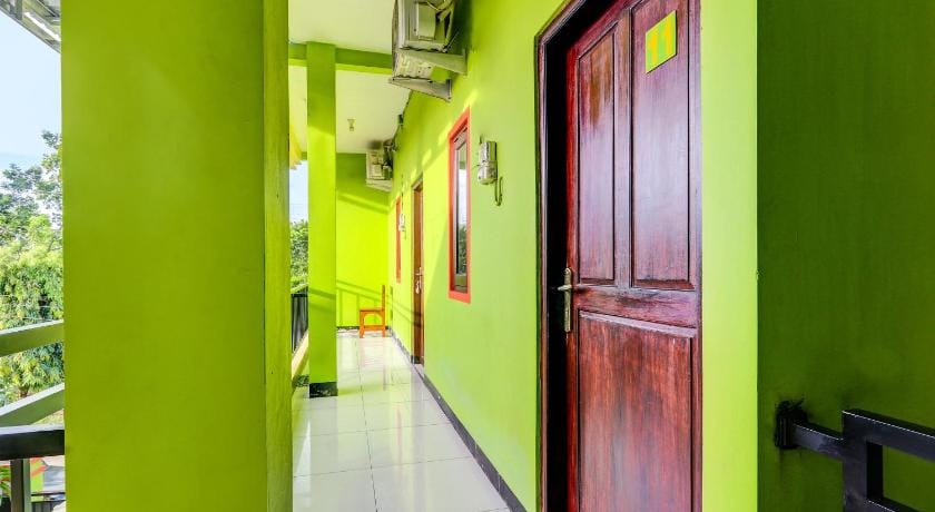 Hotel O Cahyo Kost 1 Hotel in Indonesia