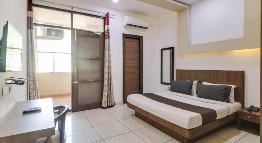 Chennai Airport Guest House Bed and Breakfast in Chennai