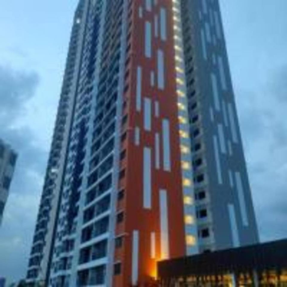 JOVIAL Modern Cozy Homestay `Meritus Perai Apartment in Penang