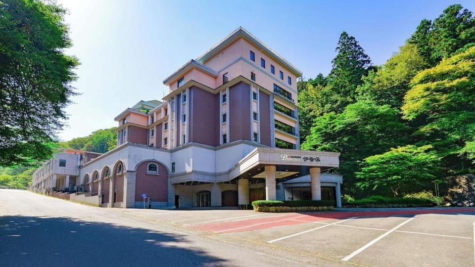 Ooedo Onsen Monogatari Premium Ikaho Ryokan in Japan