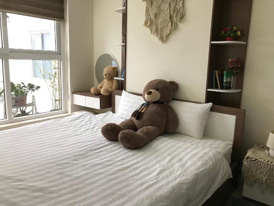 MinhF 23 - 2 Bedrooms, View Chính Biển, High Floor Apartment in Laos
