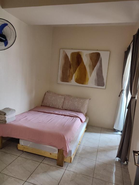 Zen's Transient House, Goshen Towers Condominium  Apartment in Baguio