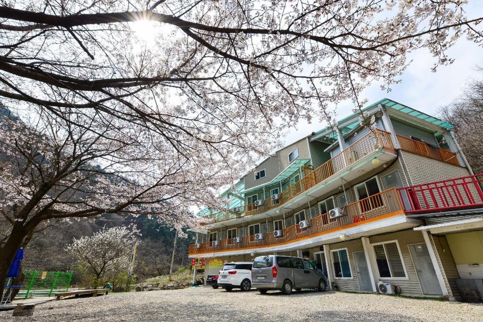 Yongchu valley yeohang pension Bed and Breakfast in Gyeonggi-do