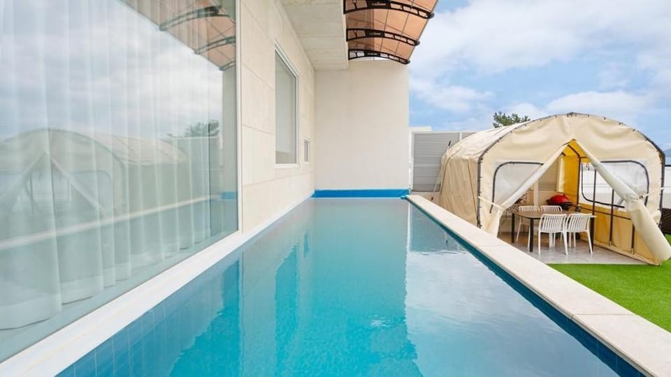 Yeogi Namhae Bed and Breakfast in South Korea