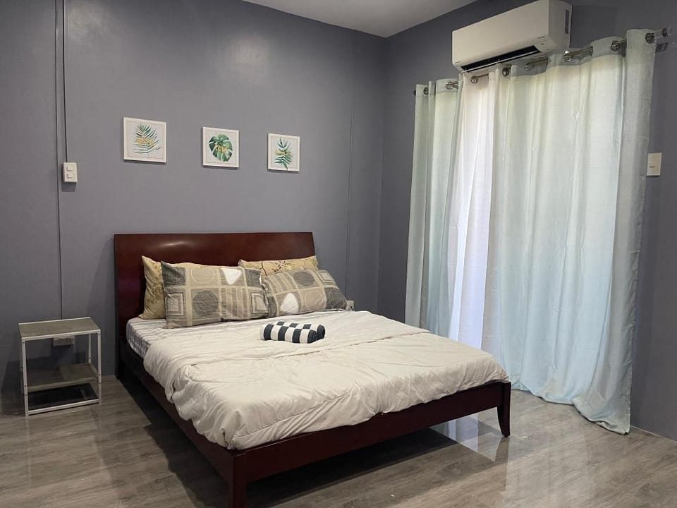 Cozy 2 storey house at the center of Davao City Vacation rental in Davao City