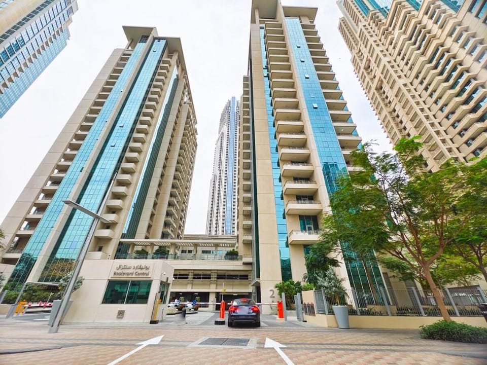 Lovely 1BR in Downtown Dubai | Boulevard Central Apartment in Dubai