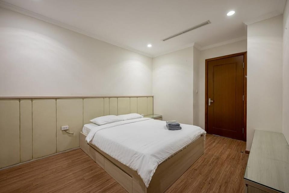FREE AIRPORT PICKUP❤️HIGHFLOOR❤️LM81+RIVER VIEW❤️ Apartment in Ho Chi Minh City
