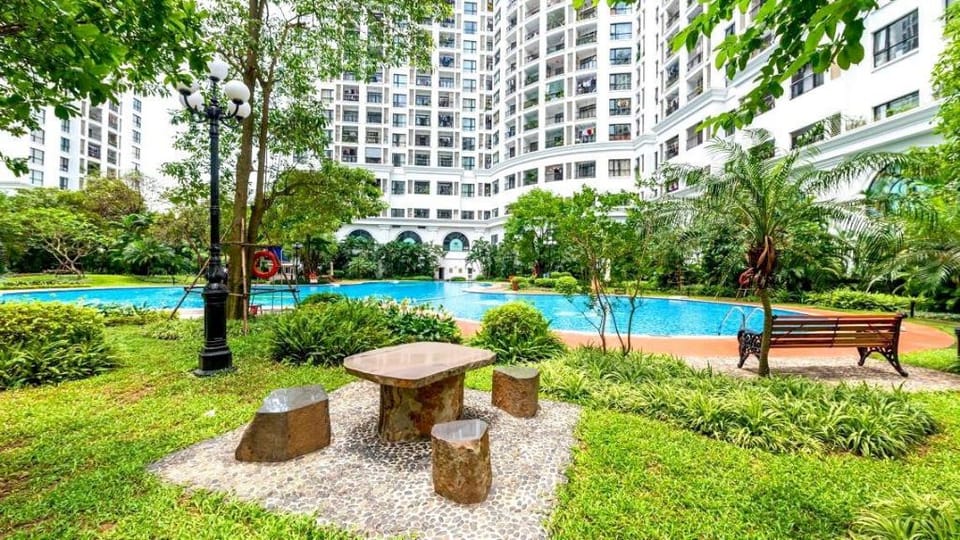 The Lucky House R4 Royal City Apartment in Hanoi