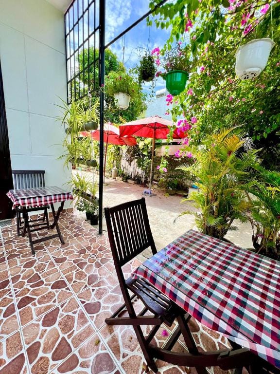 Quite House 2BedRoom Central Hoi An 5min to Market Apartment in Hoi An