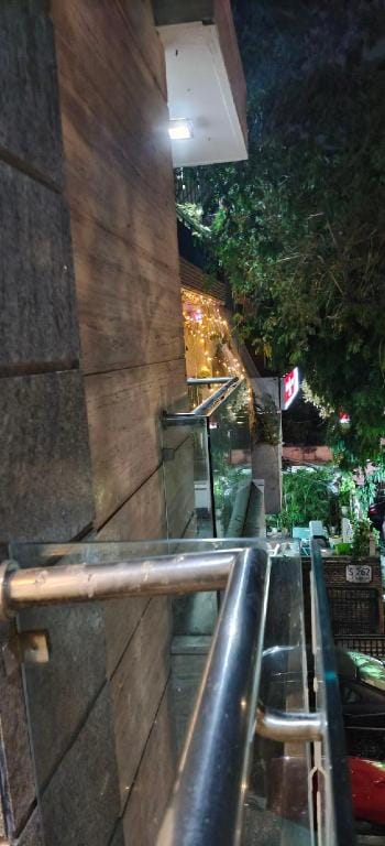 Lovely 4-bedroom apartment! Centrally located Apartment in Delhi